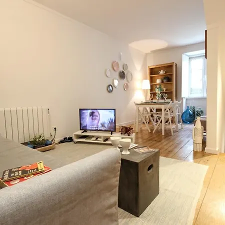 Charming Flat With Terrace @ The Heart Of Apartamento *